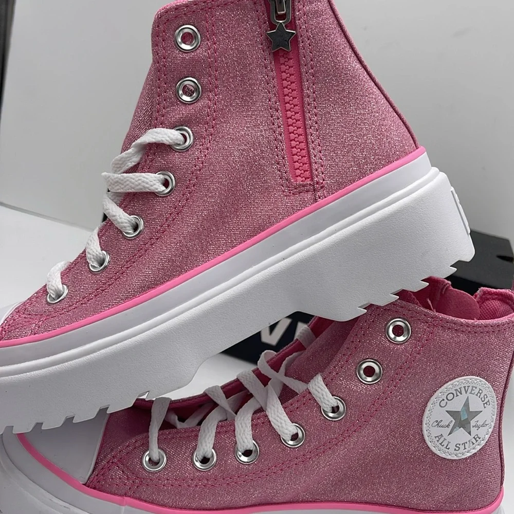 Converse WMNS A05230C
CTAS LUGGED LIFT HI OOPS PINK/WHITE/BLK Platform Sneakers - Picture 15 of 16
